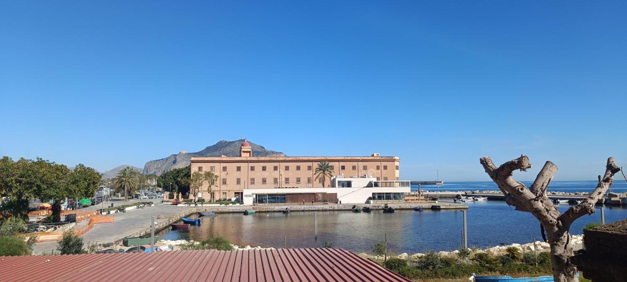 Apartment Erasmo Luxury Vista Mare