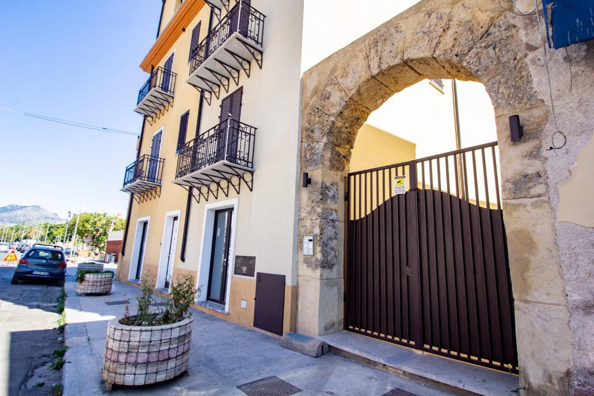 Erasmo Luxury Vista Mare Palermo