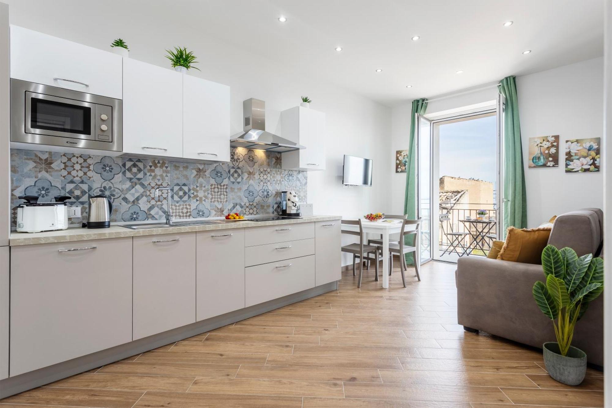 Erasmo Luxury Vista Mare Apartment Palermo