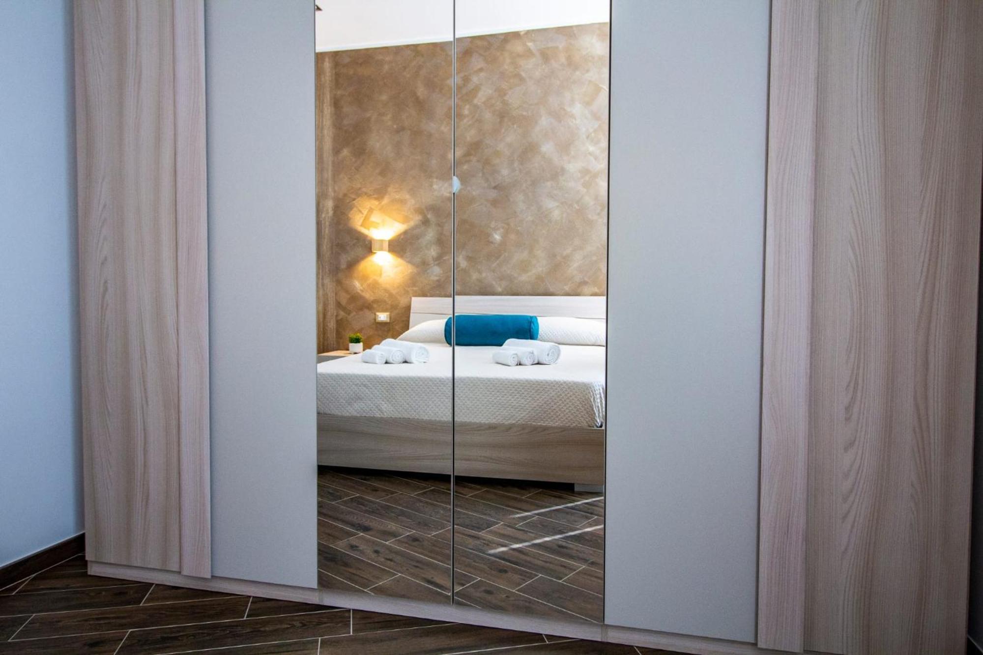 Apartment Erasmo Luxury Vista Mare *