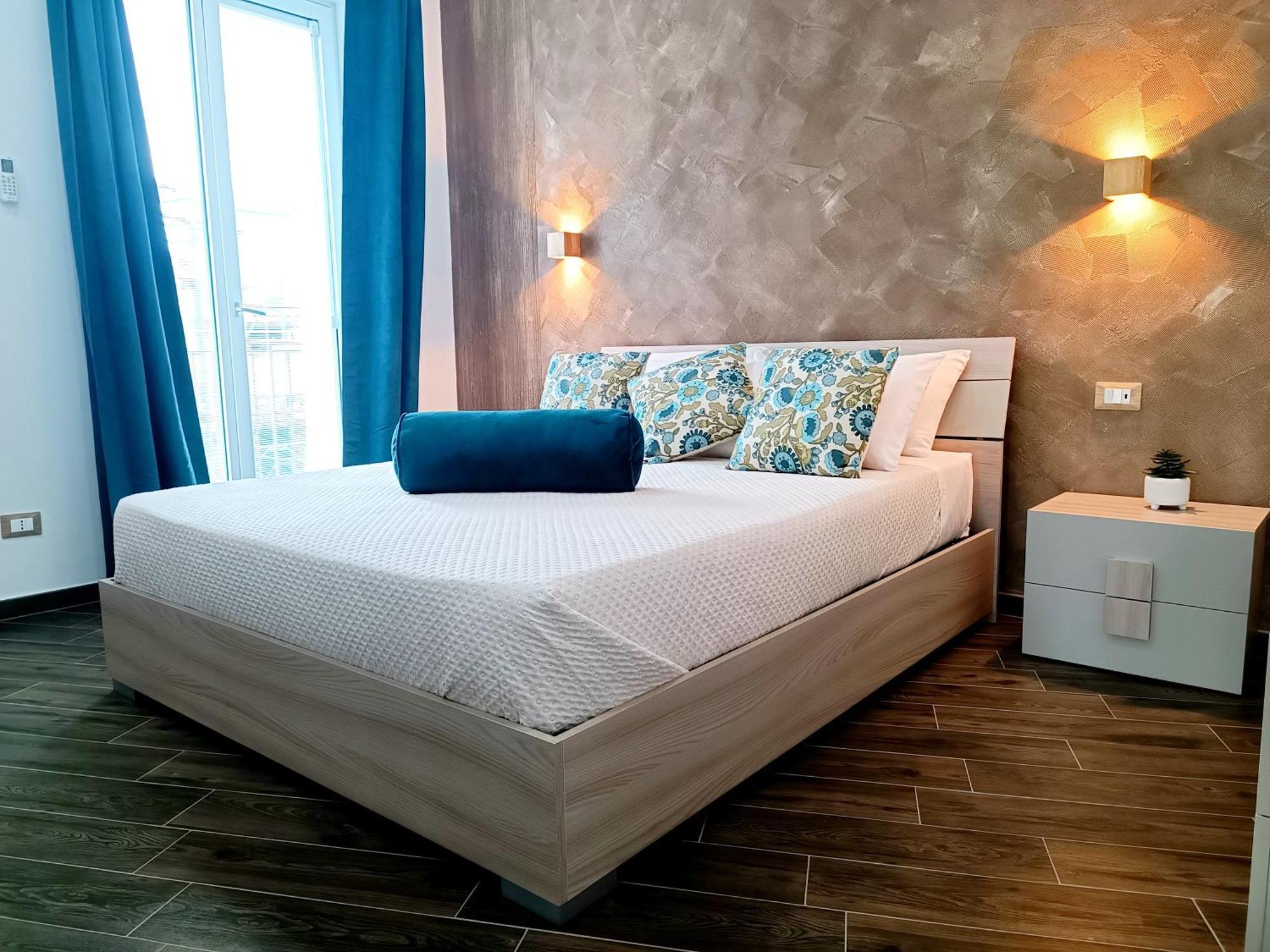 Erasmo Luxury Vista Mare Apartment *