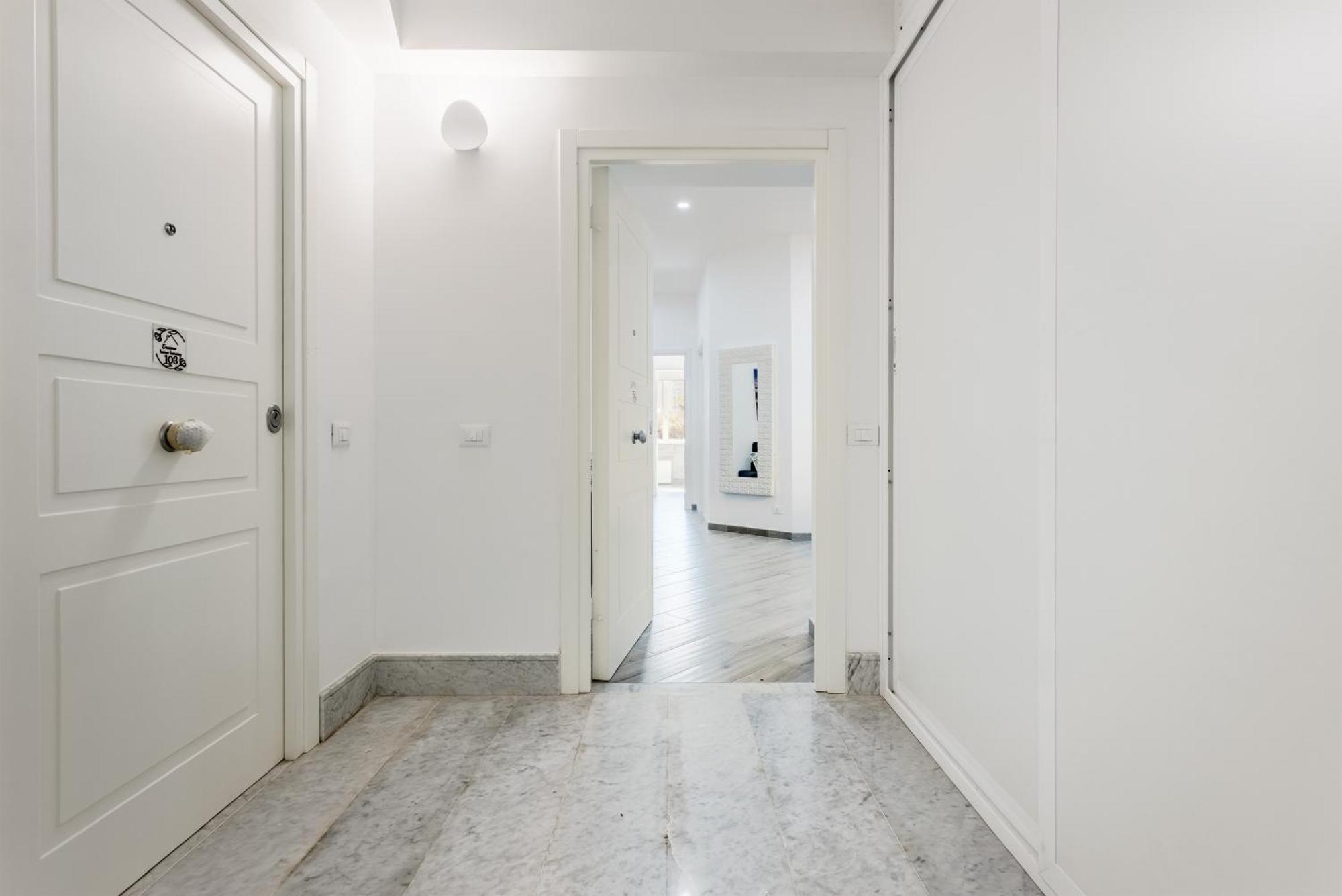 Erasmo Luxury Vista Mare Apartment *